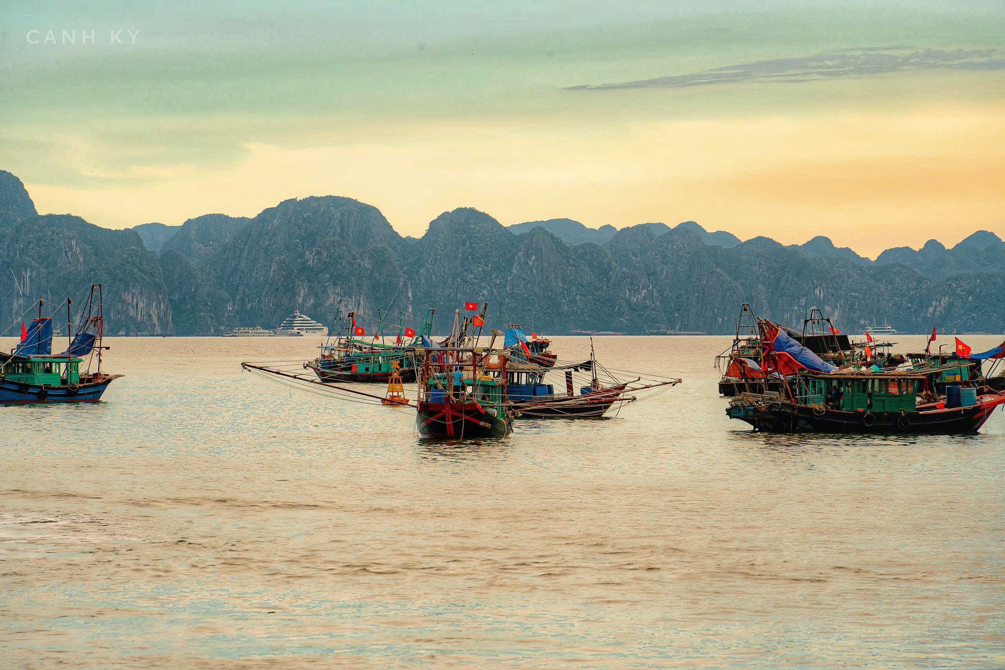 https://cdn.smarttravel.vn/data_files/posts_files/image/202510/08/556525383-1510337503613513-4320003131524410935-n-08102025163620.jpg