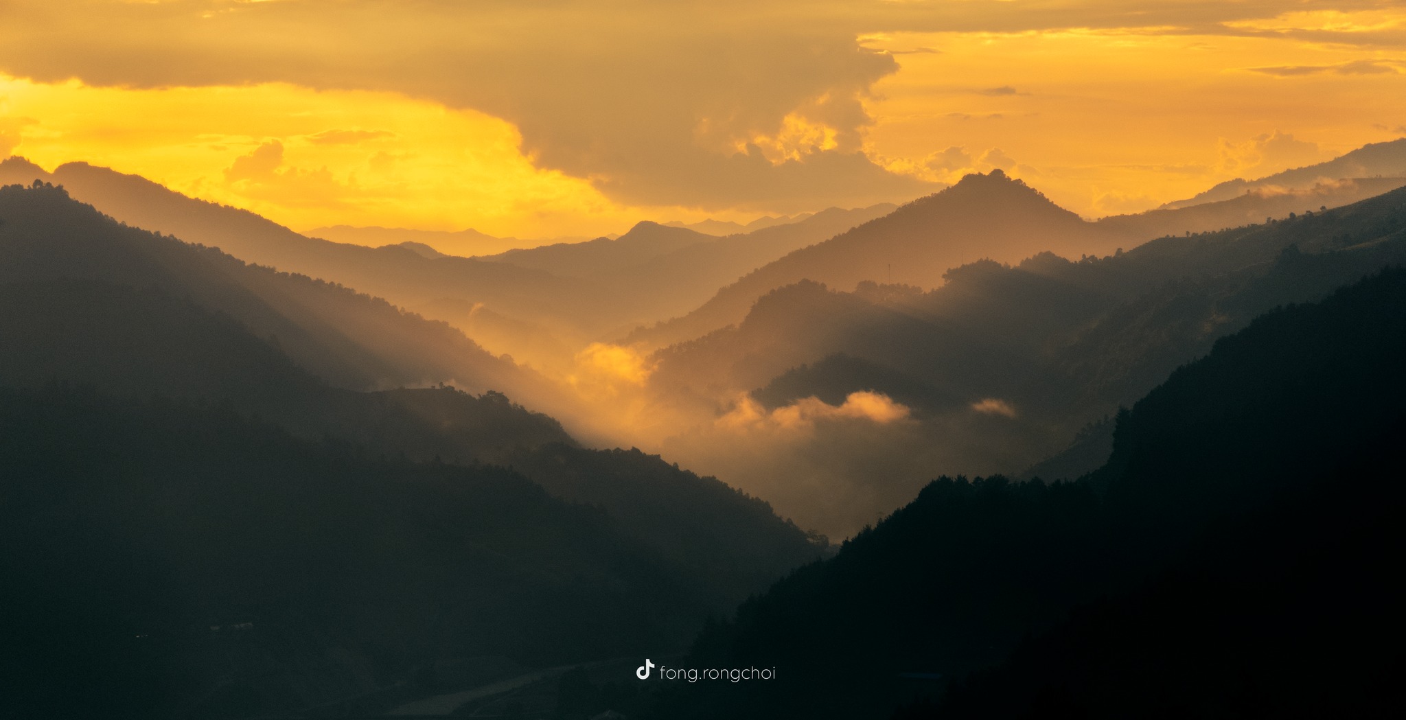 https://cdn.smarttravel.vn/data_files/posts_files/image/202510/08/a12-08102025163602.jpg