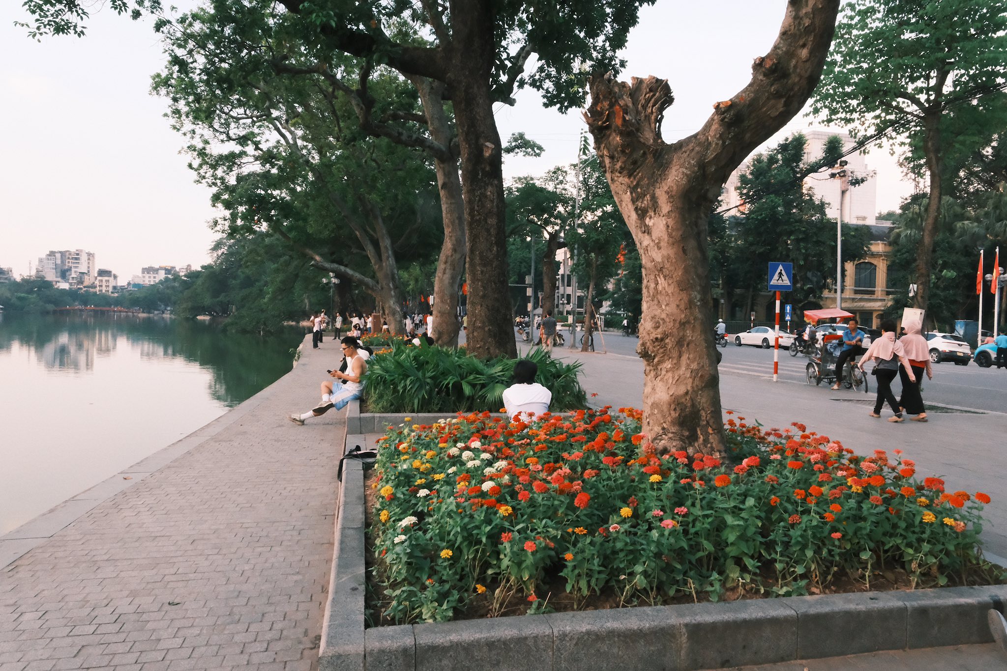 https://cdn.smarttravel.vn/data_files/posts_files/image/202510/08/a15-08102025164122.jpg
