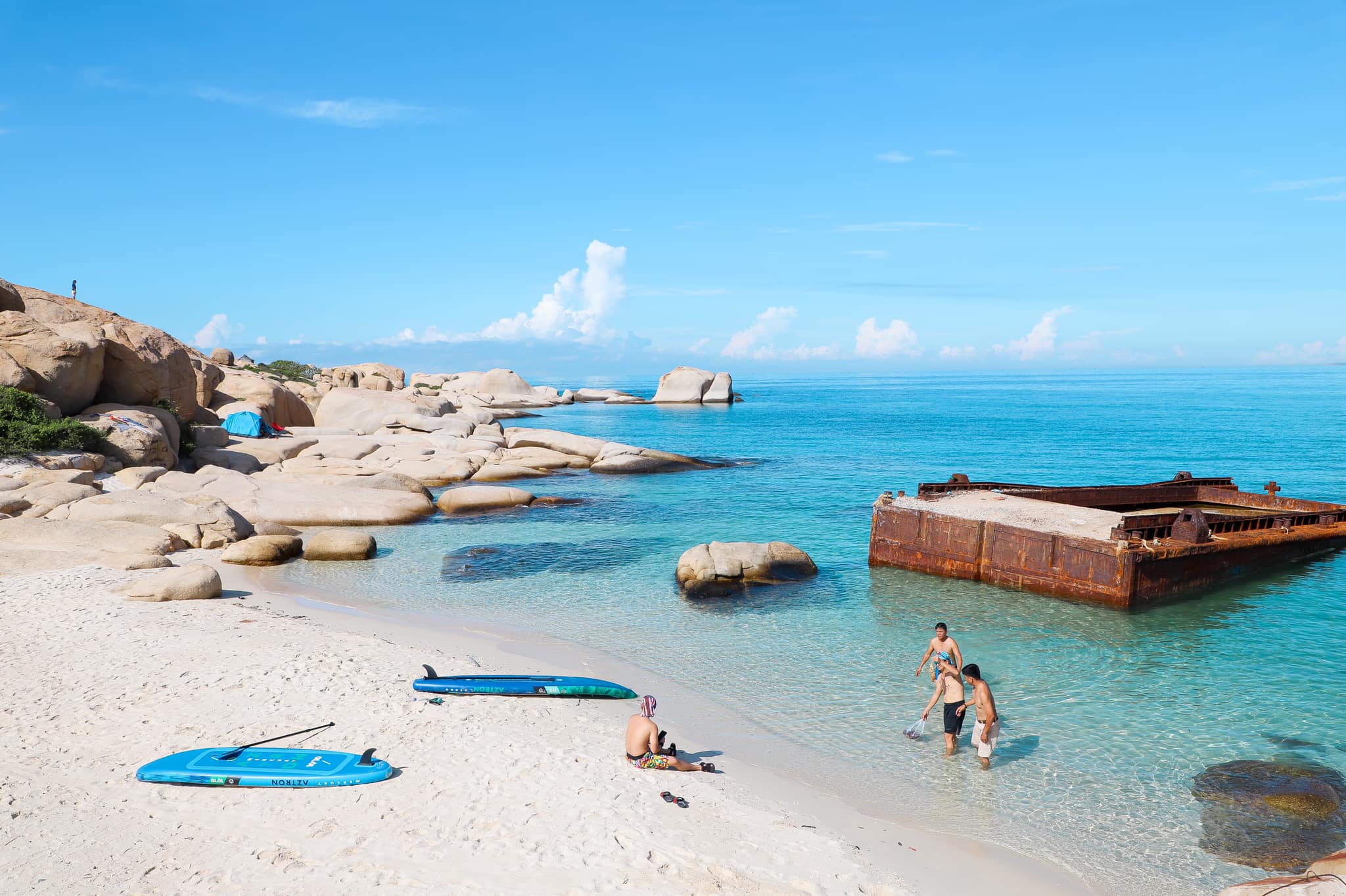 https://cdn.smarttravel.vn/data_files/posts_files/image/202510/15/118118676-3017923871647523-7853830390618300372-n-15102025140401.jpg