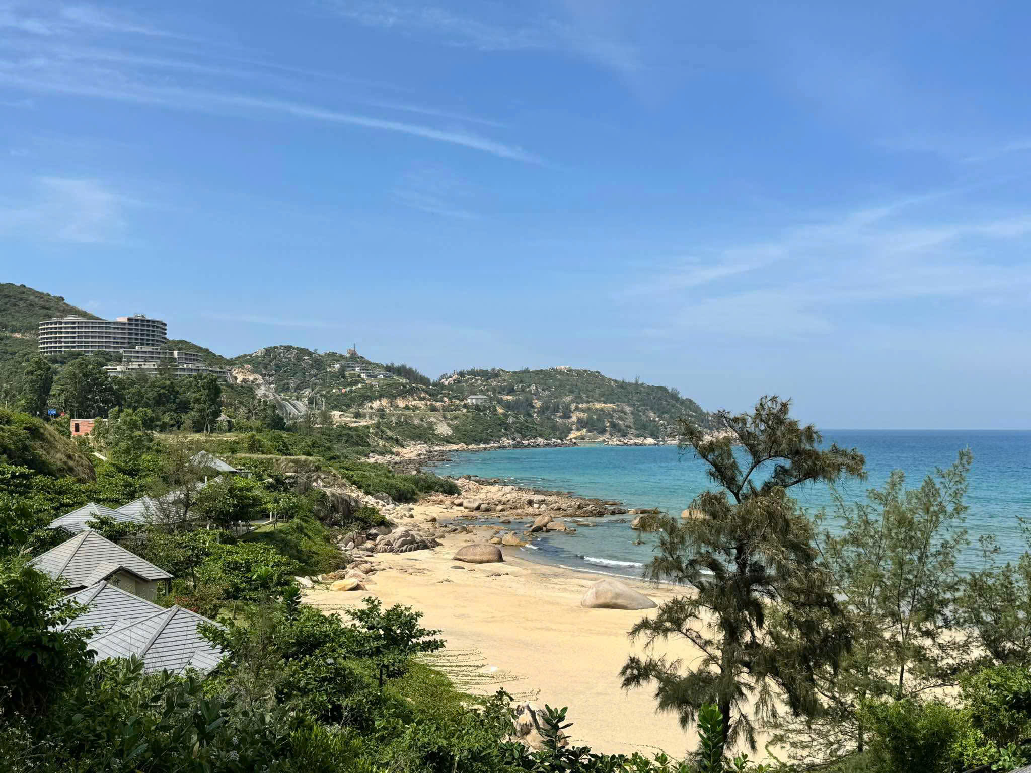 https://cdn.smarttravel.vn/data_files/posts_files/image/202510/15/z7006361151670-498d505425283ac13da533583270a5be-15102025142345.jpg