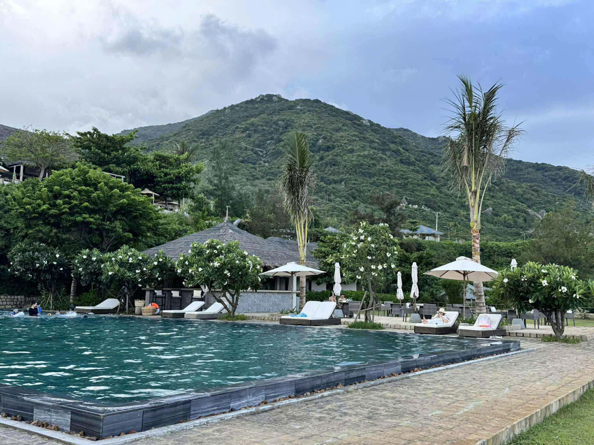 https://cdn.smarttravel.vn/data_files/posts_files/image/202510/15/z7006361196487-cf75b063c74347ab2ec0147cc298c4c6-15102025142531.jpg