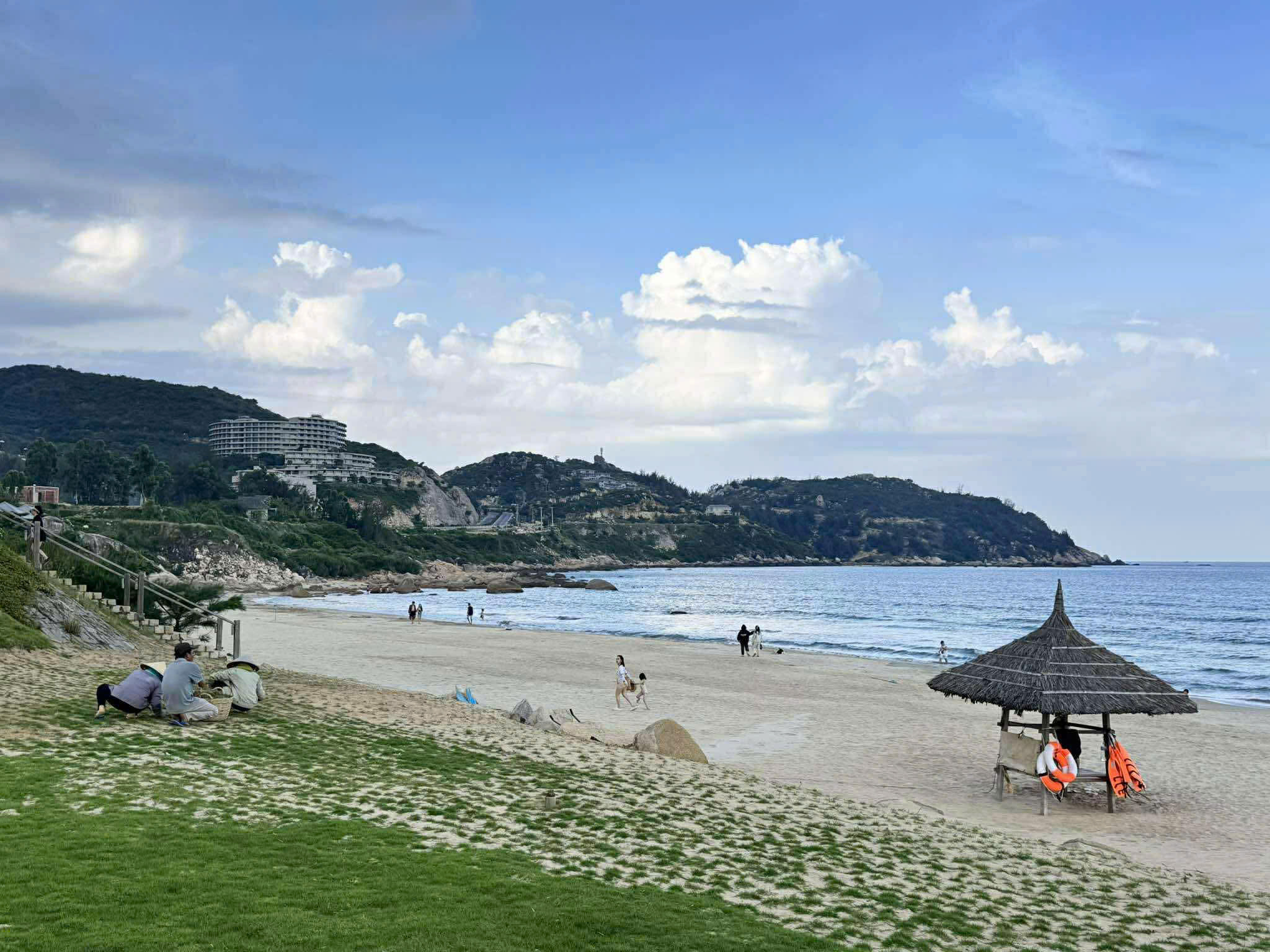 https://cdn.smarttravel.vn/data_files/posts_files/image/202510/15/z7006361199635-51da1f59028751e2d87631e073693b0a-15102025142531.jpg
