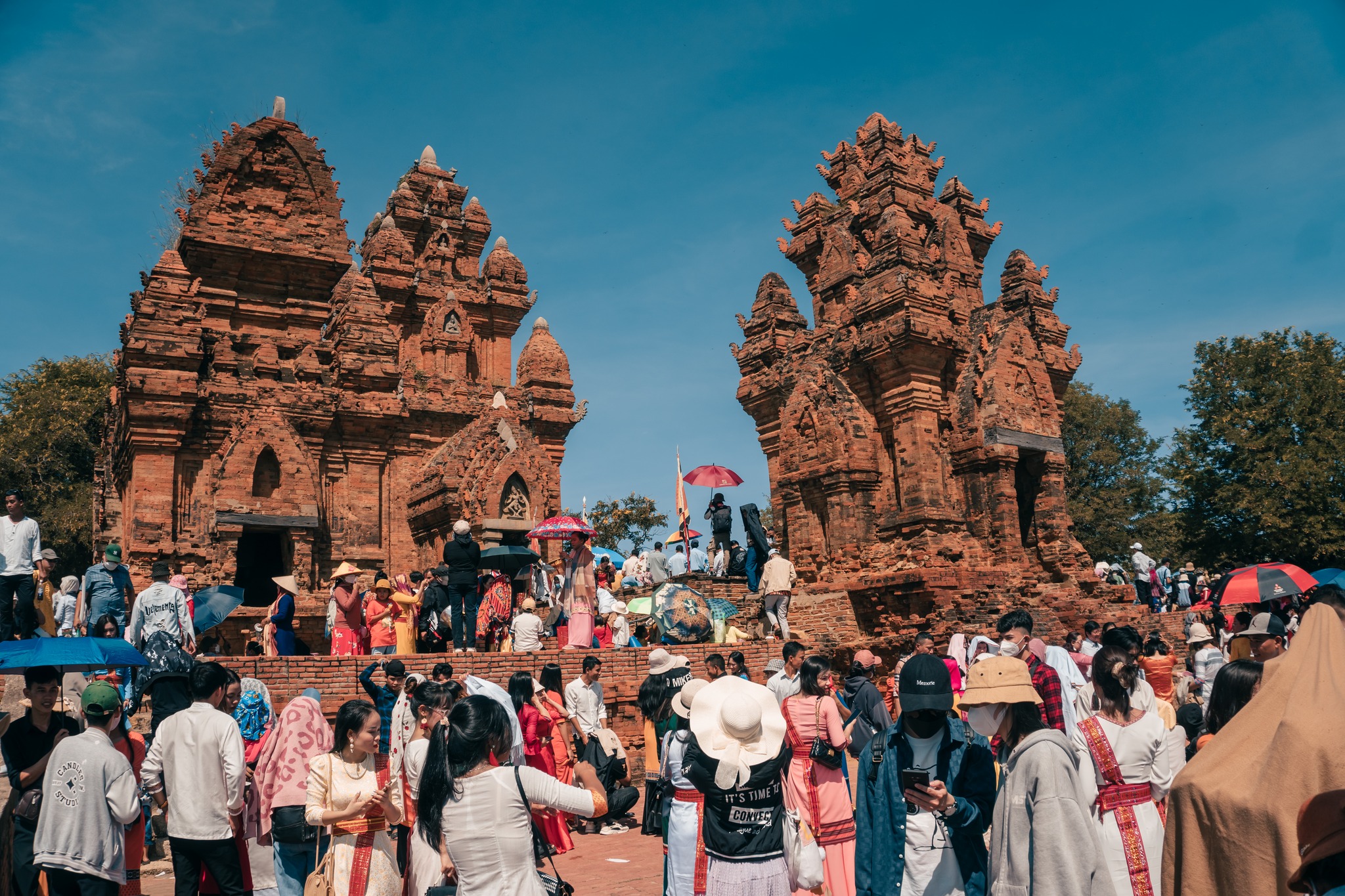 https://cdn.smarttravel.vn/data_files/posts_files/image/202510/18/557627077-24811236411841192-7695801144666321654-n-18102025091440.jpg