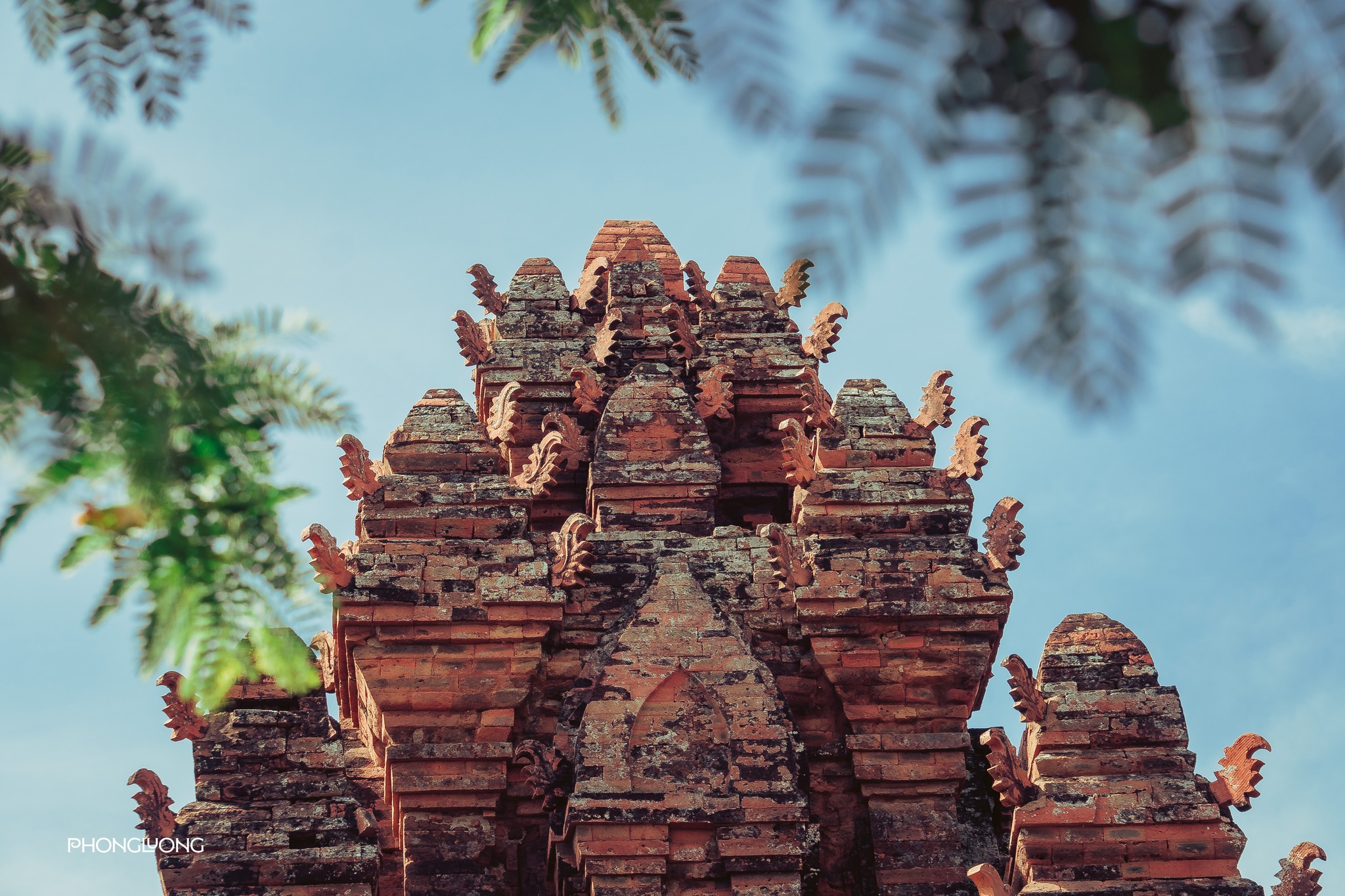 https://cdn.smarttravel.vn/data_files/posts_files/image/202510/18/557637685-24811231548508345-1441743206240040229-n-18102025091440.jpg