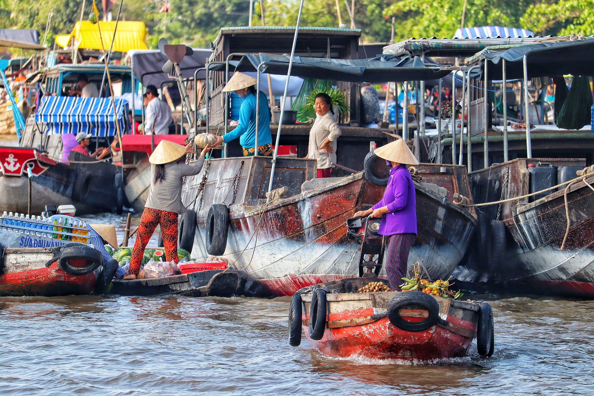 cho-noi-mien-tay-03-smarttravel