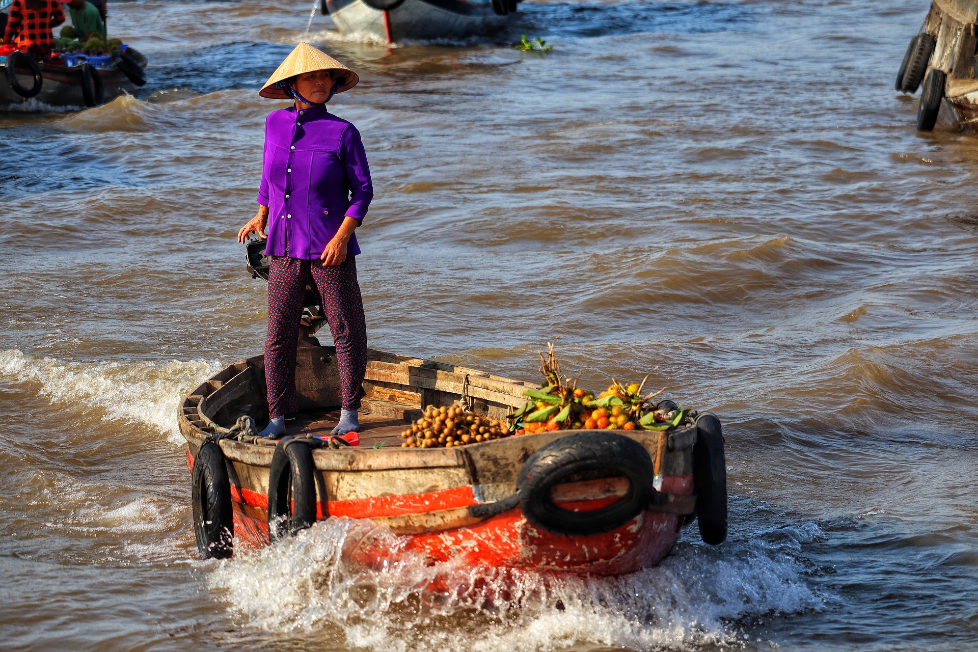 cho-noi-mien-tay-05-smarttravel