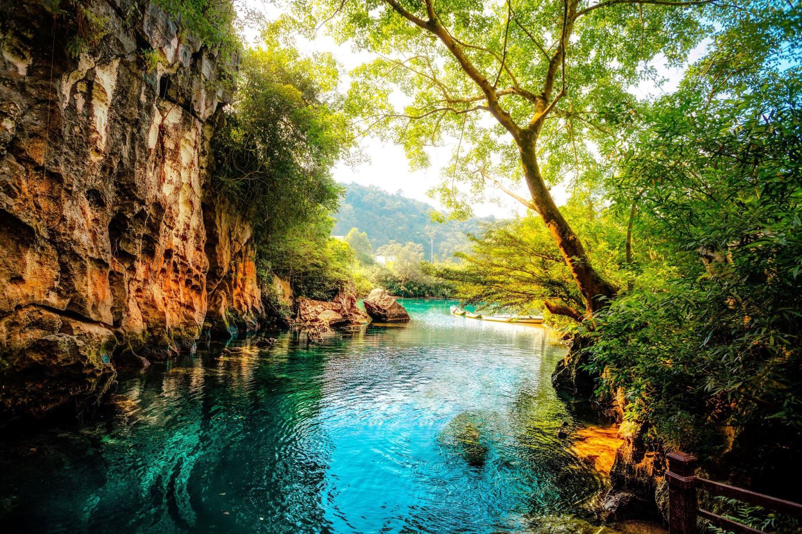 hang-thuy-cung-quang-binh-01-smarttravel