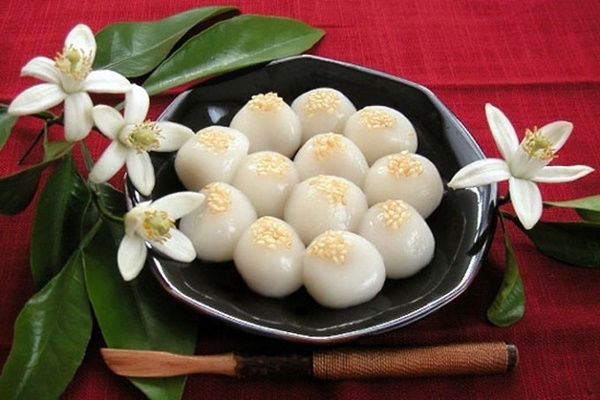 banh-troi-banh-chay-02
