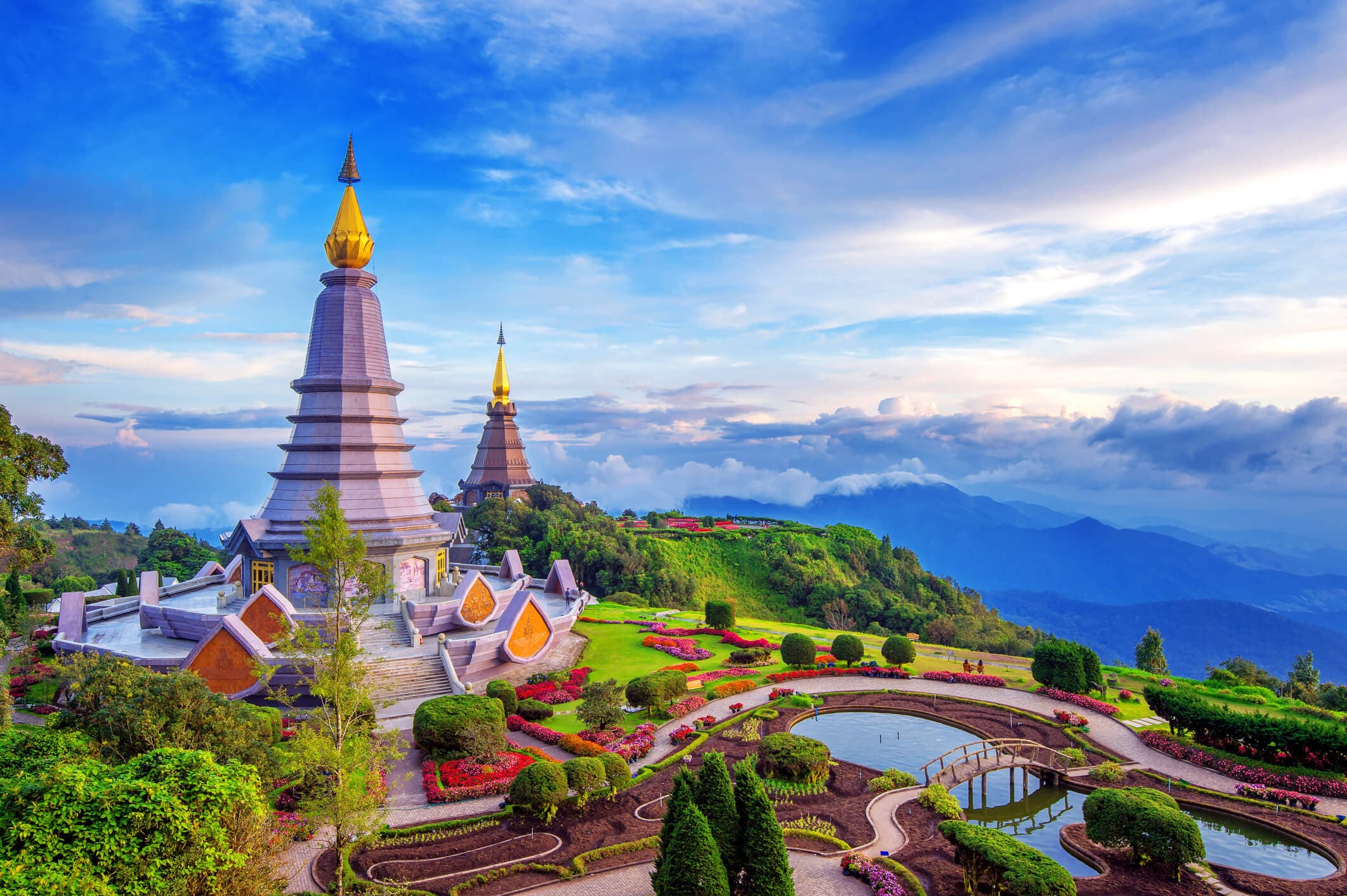 diem-den-du-lich-1-minh-hang-dau-tai-chau-a-nam-2024-07-smarttravel
