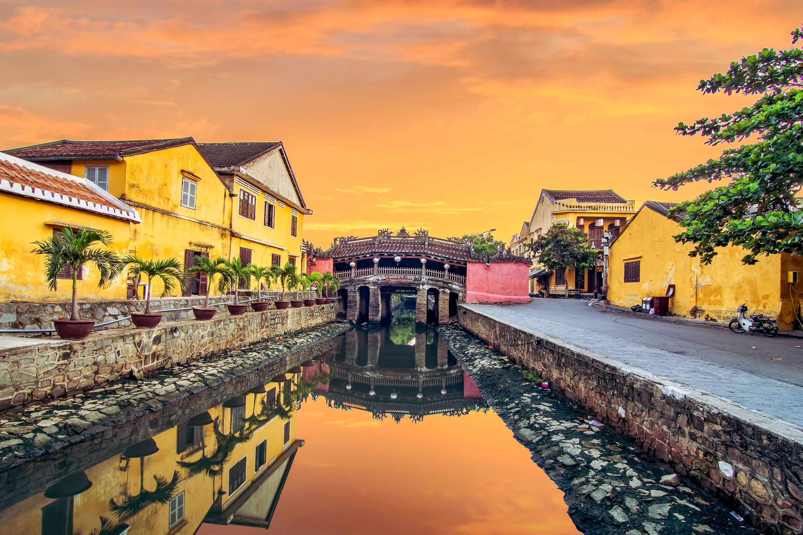 viet-nam-la-quoc-gia-co-thanh-pho-di-bo-hang-dau-the-gioi-03-smarttravel