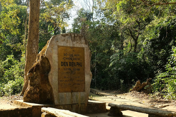 so-chi-huy-chien-dich-dien-bien-phu-01