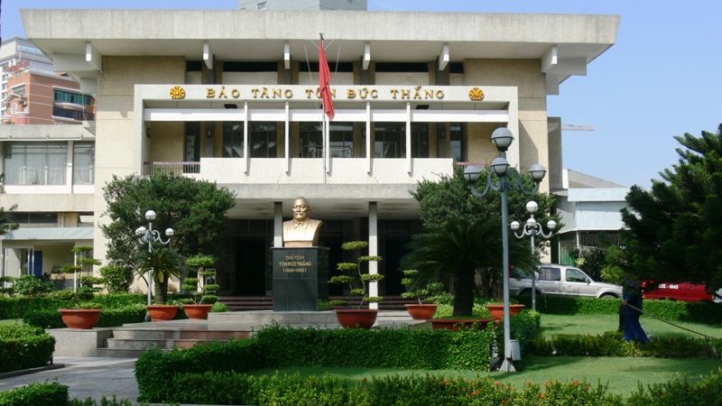 bao-tang-ton-duc-thang-05