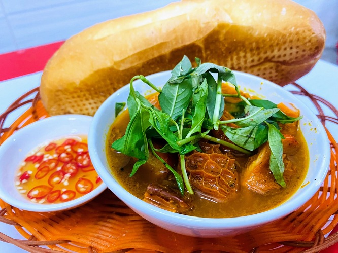 pha-lau-sai-gon-04