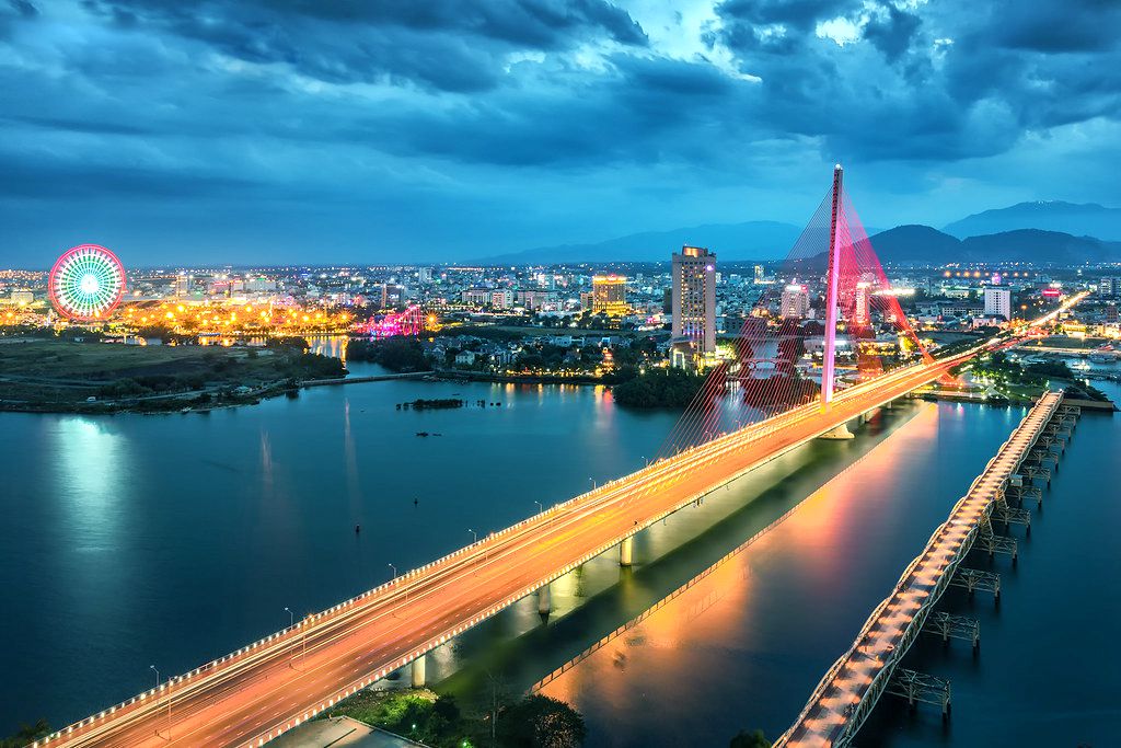 da-nang-co-gi-choi-01-smarttravel