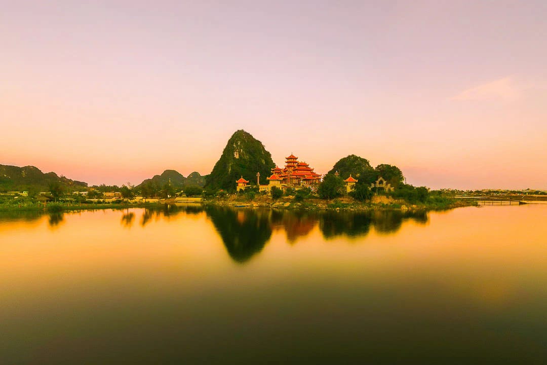 san-tour-da-nang-gia-re
