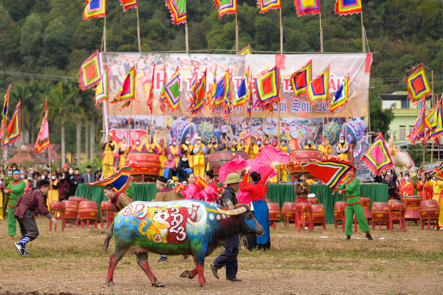 Lễ hội truyền thống tại vùng quê Đọi Sơn. Ảnh: Sưu tầm