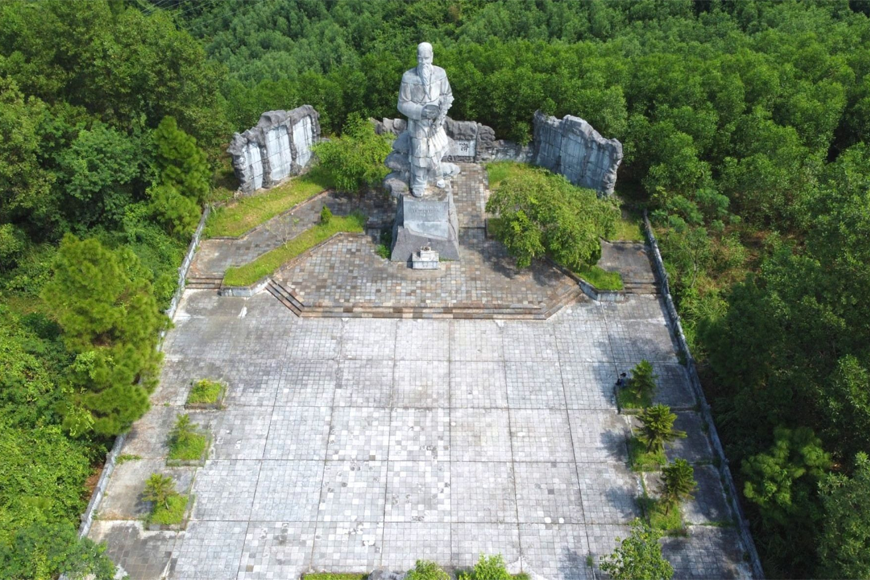 Thời gian lý tưởng để ghé thăm khu di tích. Ảnh: Sưu tầm