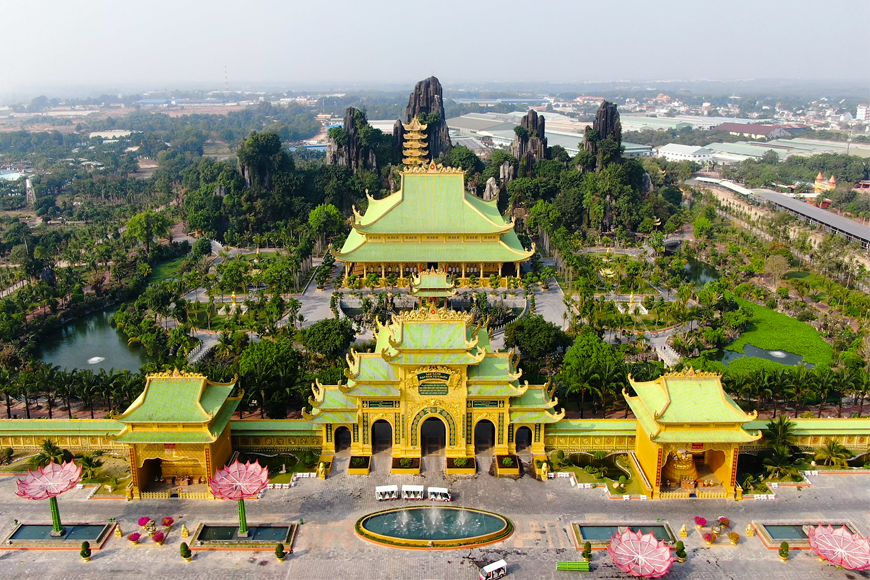 Ghé thăm khu du lịch Đại Nam. Ảnh: Sưu tầm