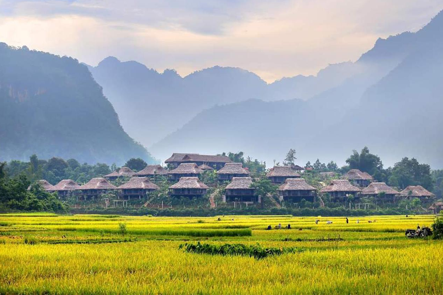 Khám phá nét đẹp Mai Châu. Ảnh: Sưu tầm