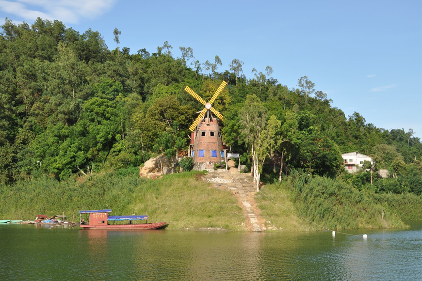 Điểm đến lưu trú nổi bật bên sông. Ảnh: Sưu tầm