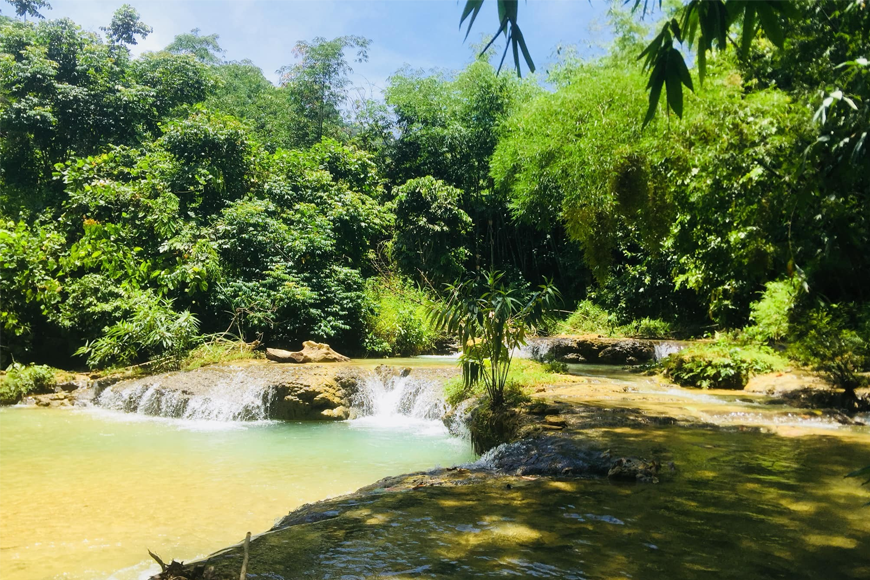 Khám phá thiên nhiên Ngọc Sơn - Ngổ Luông. Ảnh: Sưu tầm