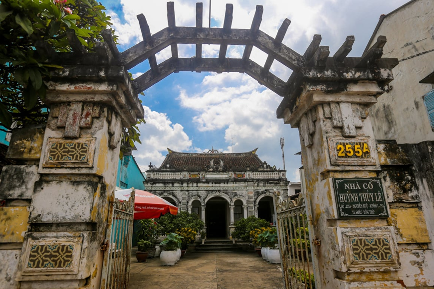 Tham quan, khám phá những nét kiến trúc độc đáo. Ảnh: Sưu tầm
