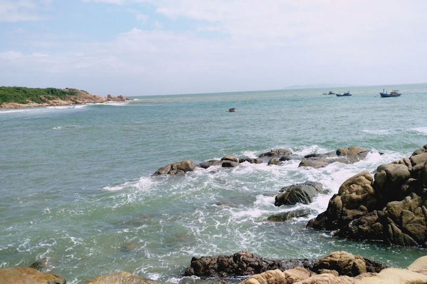 Lưu ý khi tới Bãi Ôm - Bãi Rạng. Ảnh: Sưu tầm