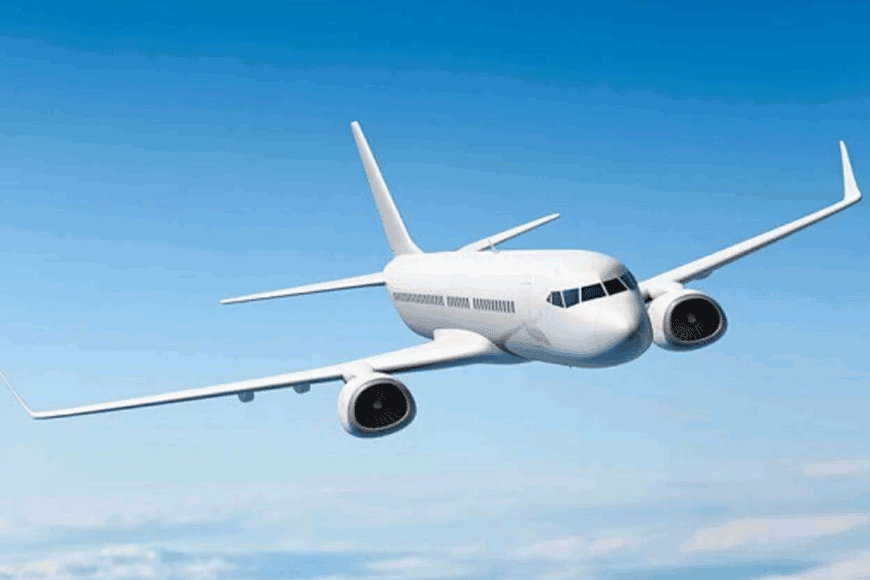 Di chuyển tới sân bay Tuy Hòa. Ảnh: Sưu tầm