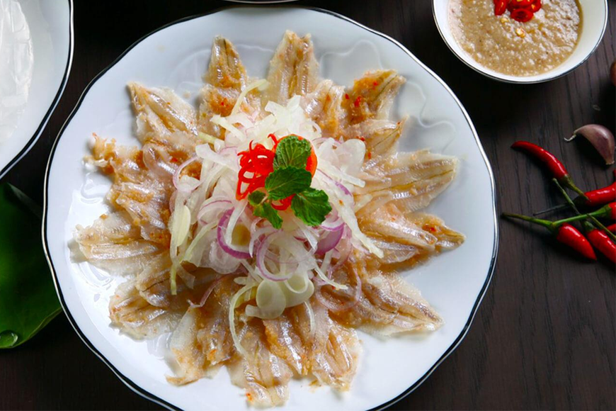Địa chỉ bán gỏi cá mai thơm ngon nổi tiếng. Ảnh: Sưu tầm