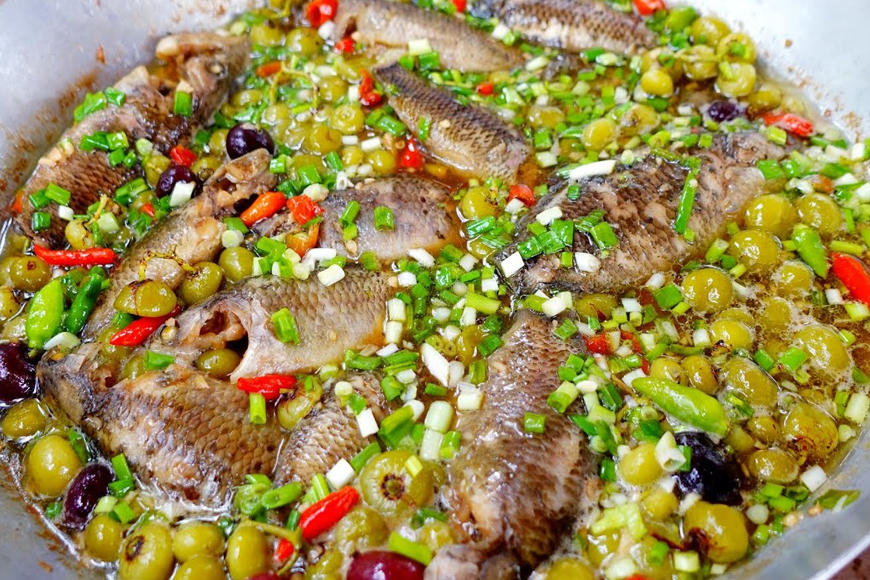 Cá kho trái giác độc đáo. Ảnh: Sưu tầm