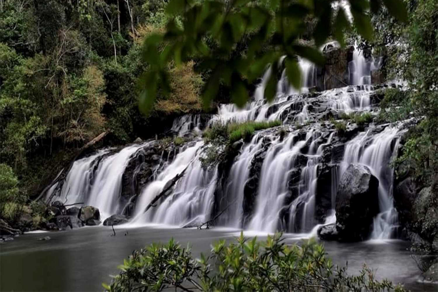 Khám phá vẻ đẹp thác Chín Tầng. Ảnh: Sưu tầm