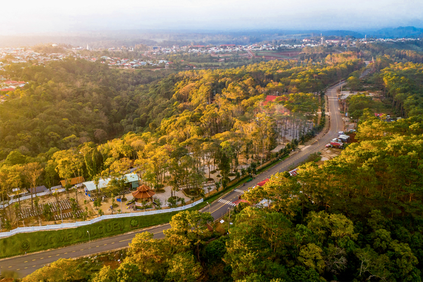 Thời điểm du lịch Măng Đen. Ảnh: Sưu tầm