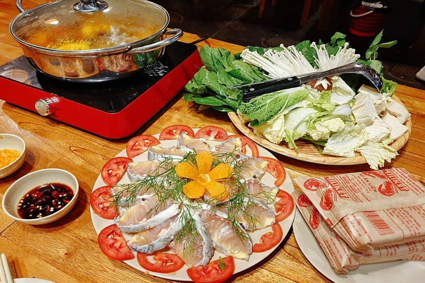 Lẩu cá tầm ấm nóng hấp dẫn. Ảnh: Sưu tầm