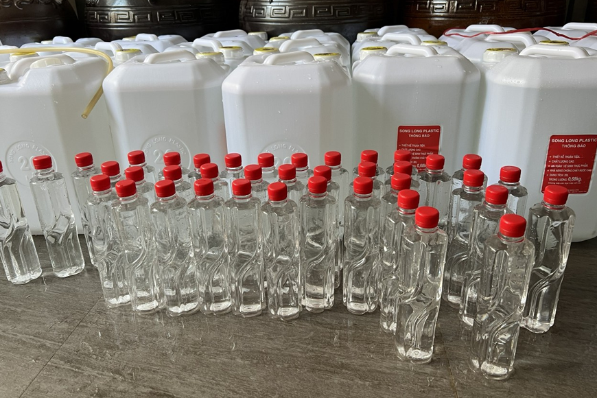 Thành phẩm rượu men lá. Ảnh: Sưu tầm