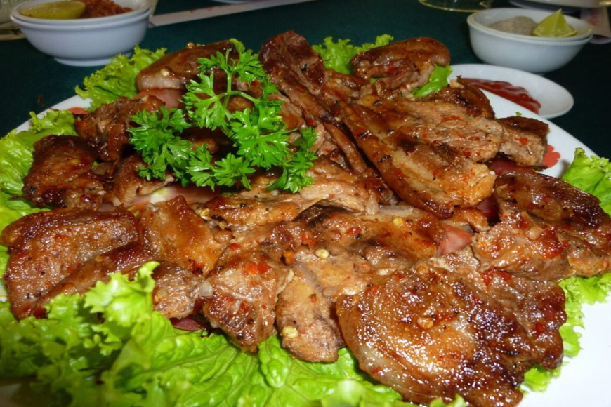 Món ăn lý tưởng khi kết hợp cùng rượu men lá. Ảnh: Sưu tầm