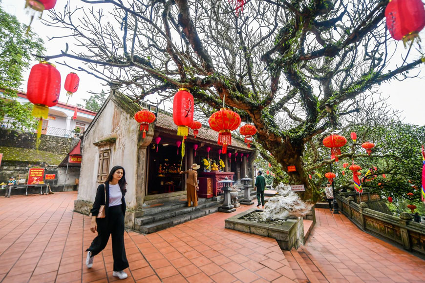 chùa cổ Tường Vân