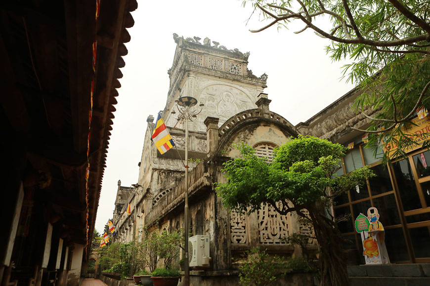 Lễ hội chùa Cổ Lễ