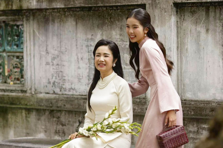 du lịch cùng mẹ dịp 20/10