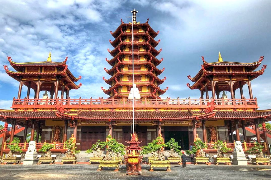 Chùa Phật Ngọc Xá Lợi