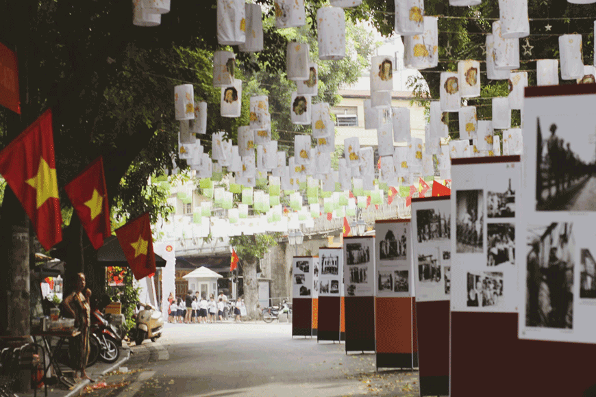 Dạo bước trên con đường nghệ thuật. Ảnh: Sưu tầm