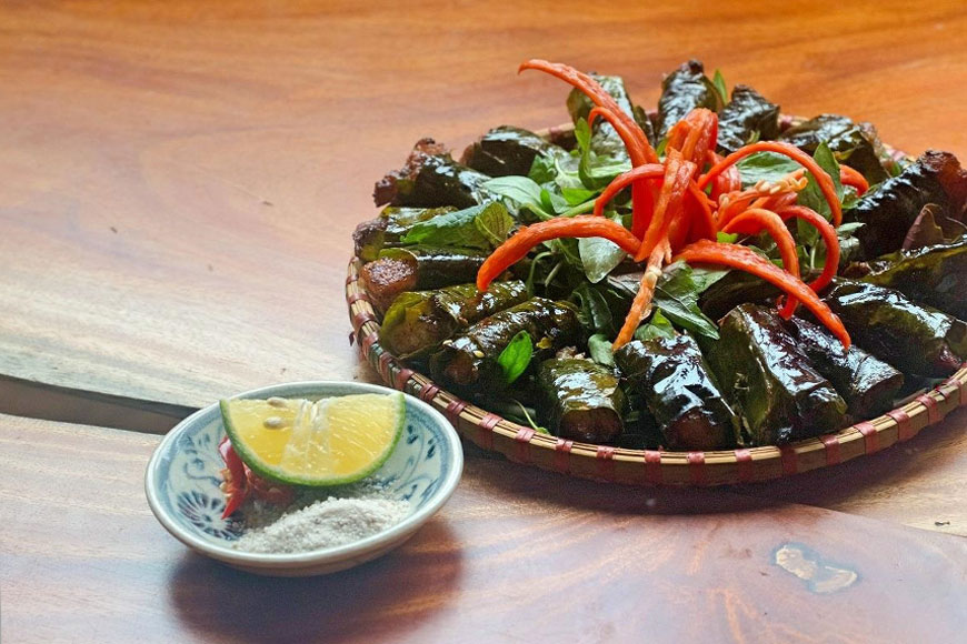 Chả Cuốn Lá Bưởi