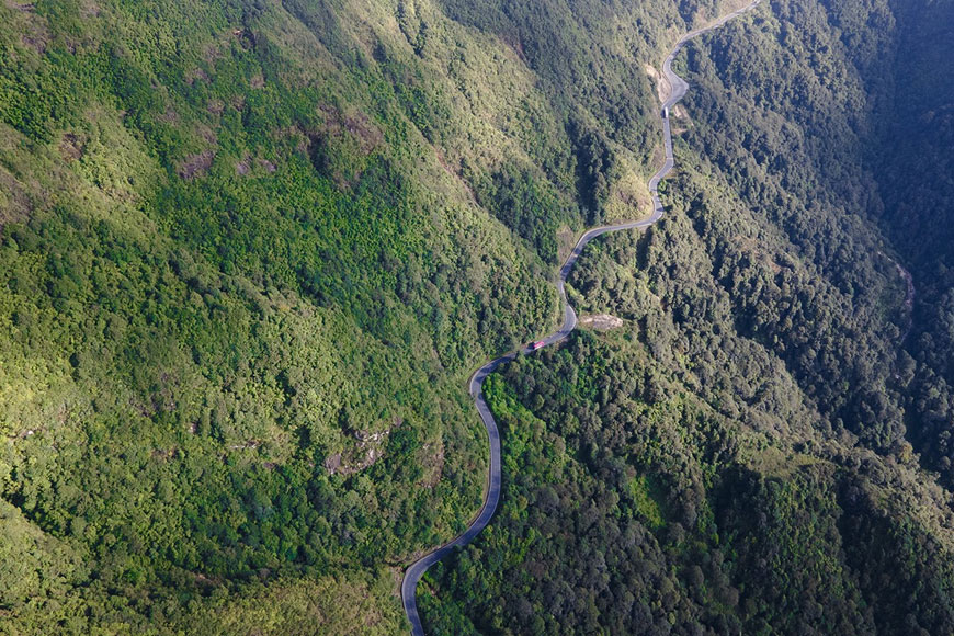 Những cung đường đầy tính mạo hiểm