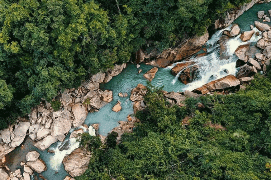 Điểm đến suối Ba Hồ tuyệt đẹp tại Nha Trang. Ảnh: sưu tầm