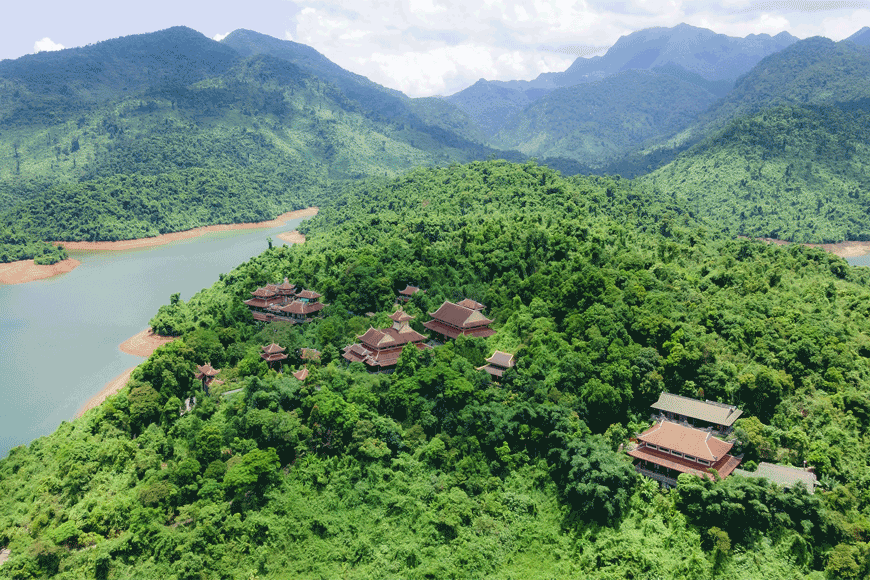 Ẩn mình giữa thiên nhiên núi rừng. Ảnh: sưu tầm